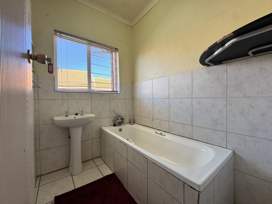 3 Bedroom Property for Sale in Doringkruin North West